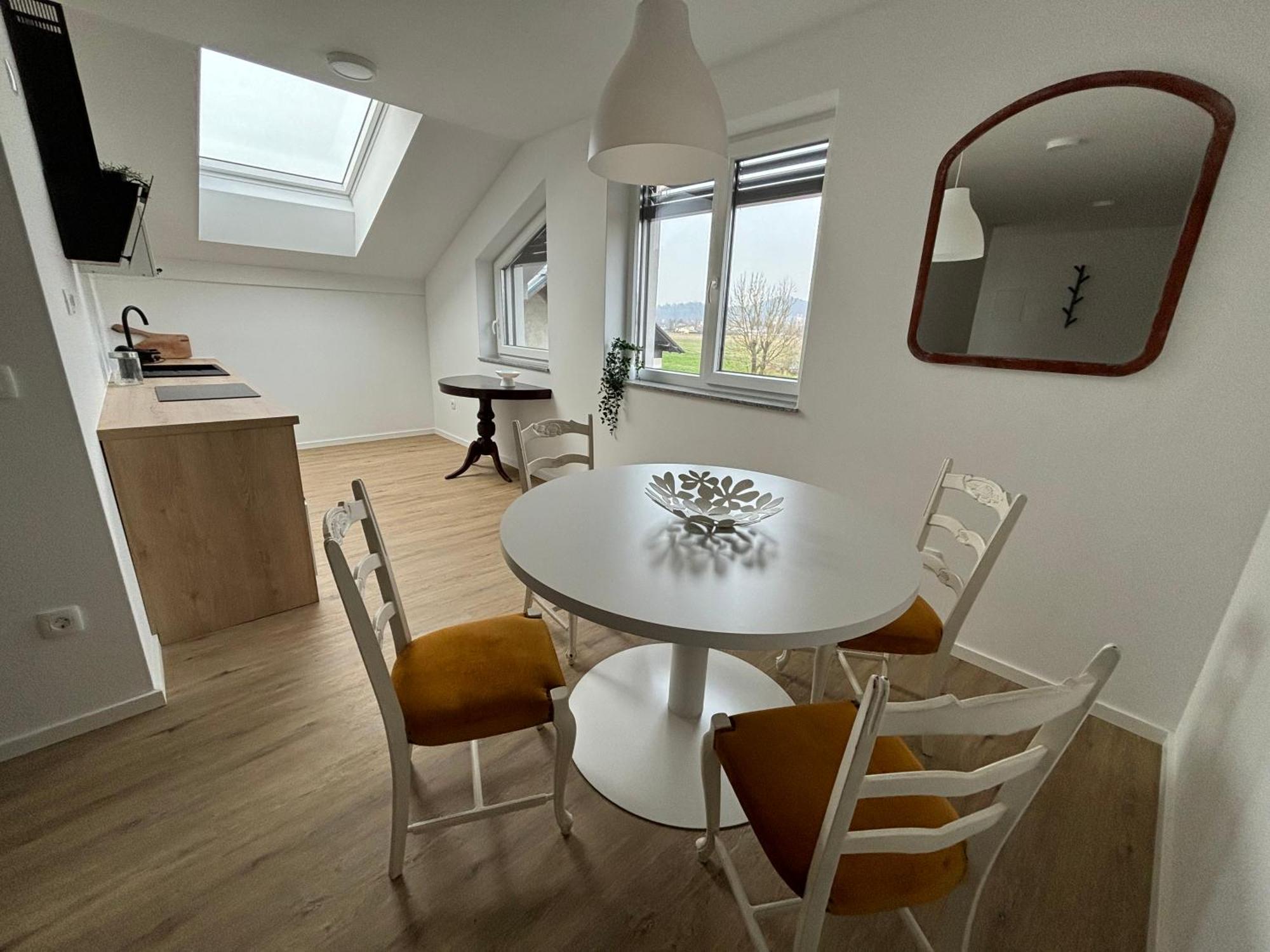 Apartmaji Cepon Любляна Экстерьер фото
