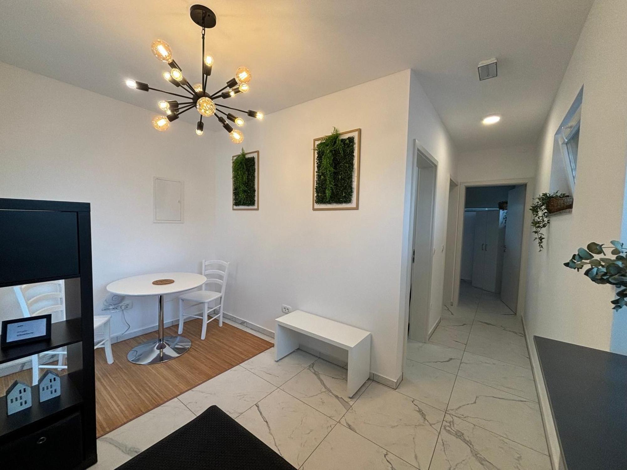 Apartmaji Cepon Любляна Номер фото